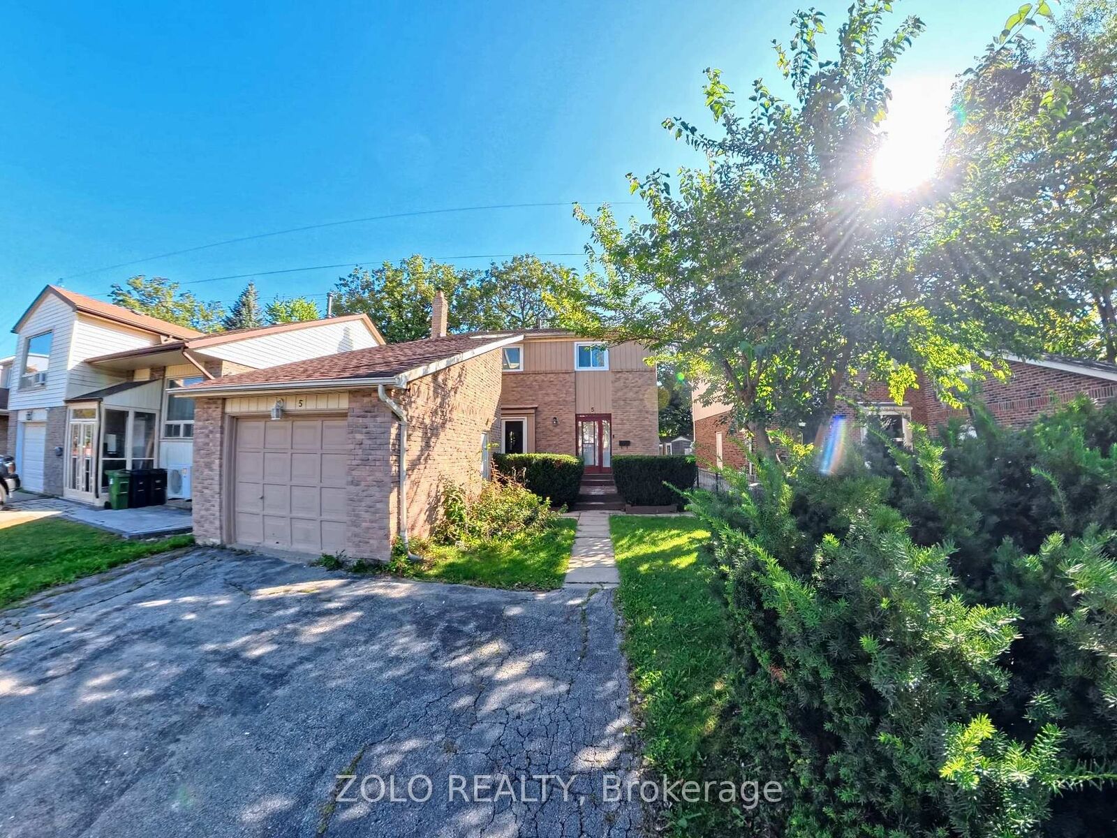 Property Photo:  5 Firebrace Road Basement  ON M1W 2Z3 