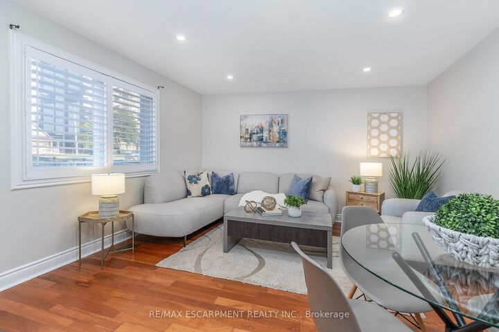 Property Photo:  788 Upper Gage Avenue  ON L8V 4K4 
