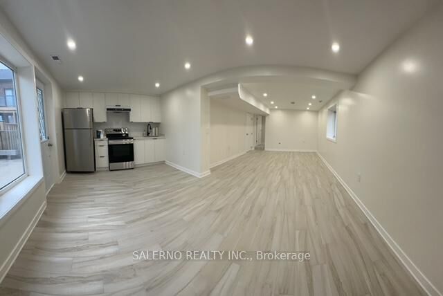 Property Photo:  23 Redhill Avenue Lower  ON M6E 2C2 