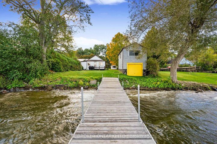 Property Photo:  5268 Oriole Beach -180 Road  ON K0K 2E0 