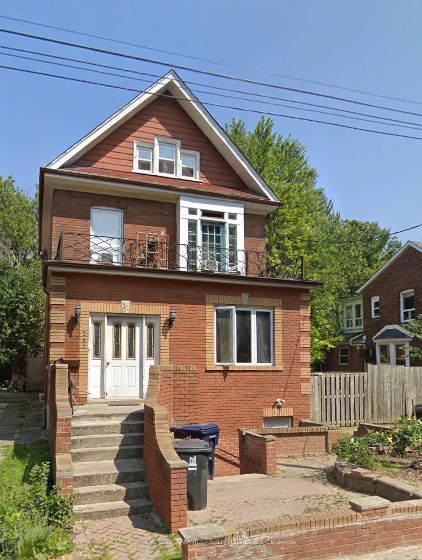 Property Photo: 243 Woodfield Road 2nd Floor ON M4L 2W8