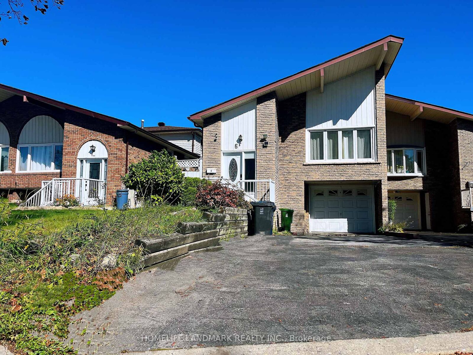 Property Photo:  6 Snowhill Crescent  ON M1S 3T5 