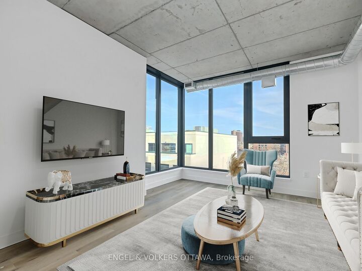 Property Photo: 10 James Street 505 ON K2P 1Y5