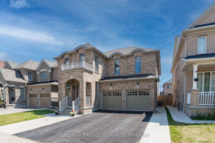 Property Photo:  7 Wellpark Way  ON L6P 3Z6 