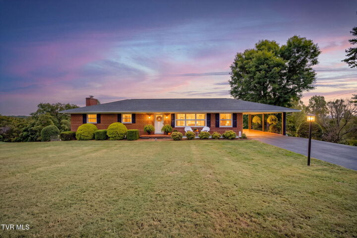 Property Photo: 4547 Old Stage Road TN 37664