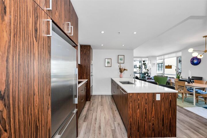 Property Photo:  838 Broughton St #402  BC V8W 1E4 