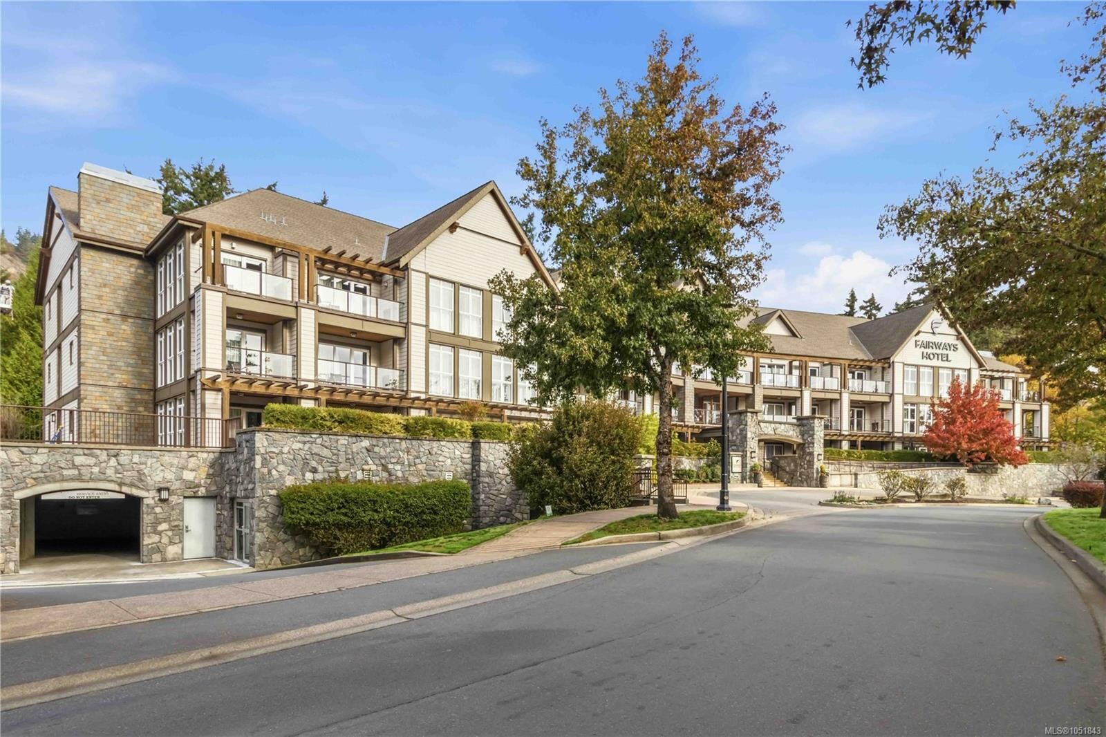 Property Photo:  1376 Lynburne Pl #218-220 B  BC V9B 6S1 