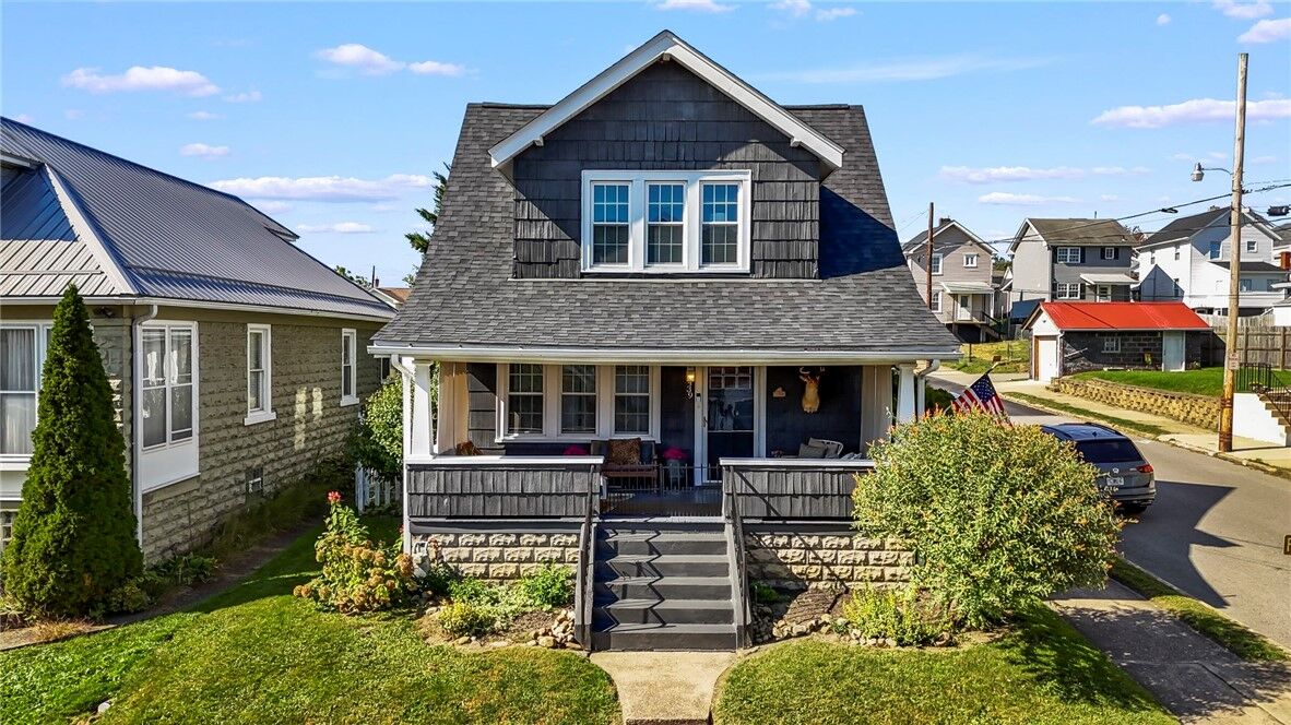 Property Photo:  439 Franklin Ave  PA 15317 