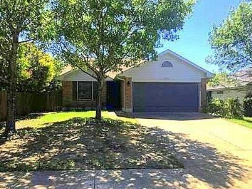 Property Photo:  2200 Larston Lane  TX 78613 
