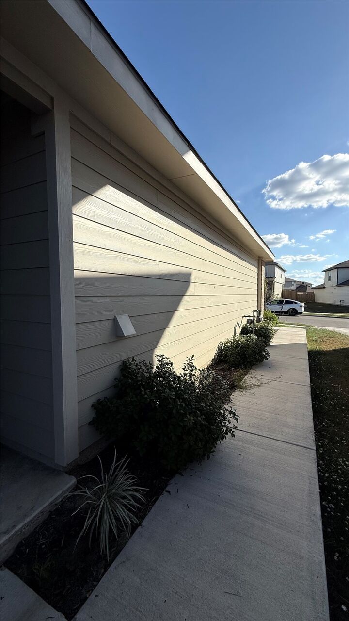 Property Photo:  197 Santa Rosa Lane  TX 78610 
