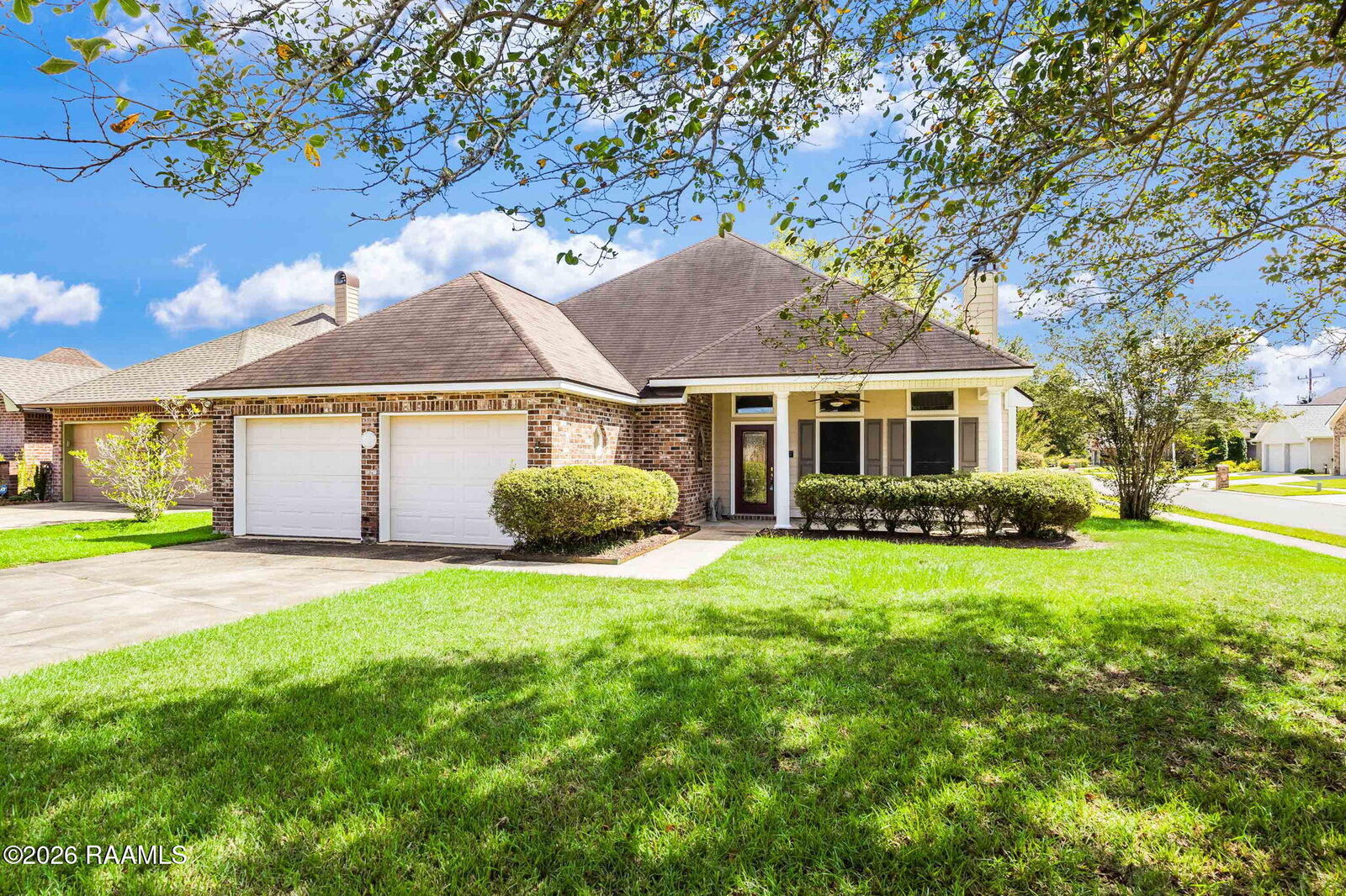 Property Photo:  107 Kings Harbour Drive  LA 70508 