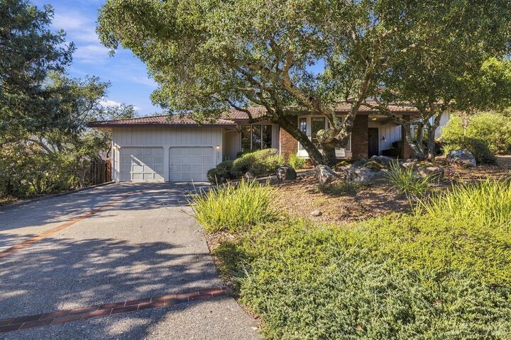 Property Photo:  3238 Cobblestone Drive  CA 95404 