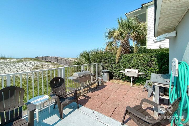 Property Photo: 433 W Beach Blvd 103 AL 36542
