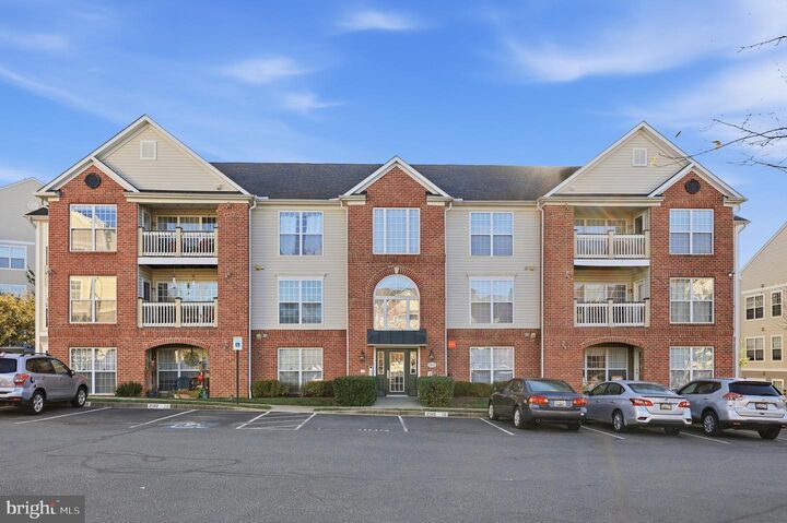 Property Photo: 2502 Hemingway Drive 2-3C MD 21702