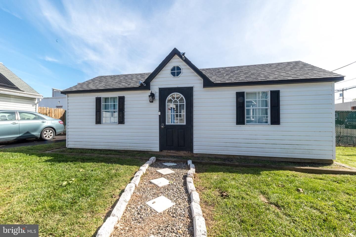 Property Photo:  1717 Pearson Street  PA 19115 