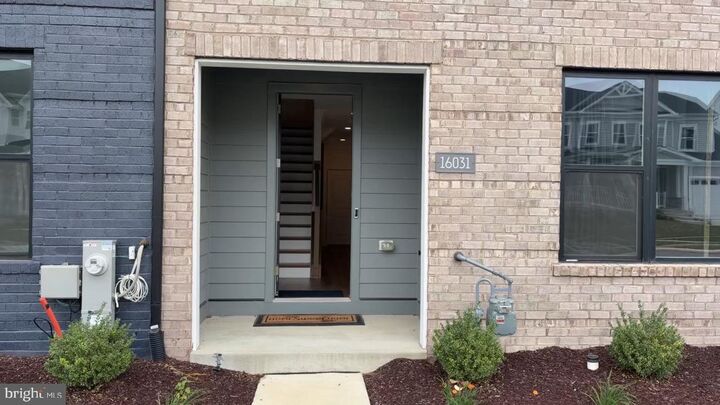 Property Photo:  16031 Hyde Park Place  MD 20716 