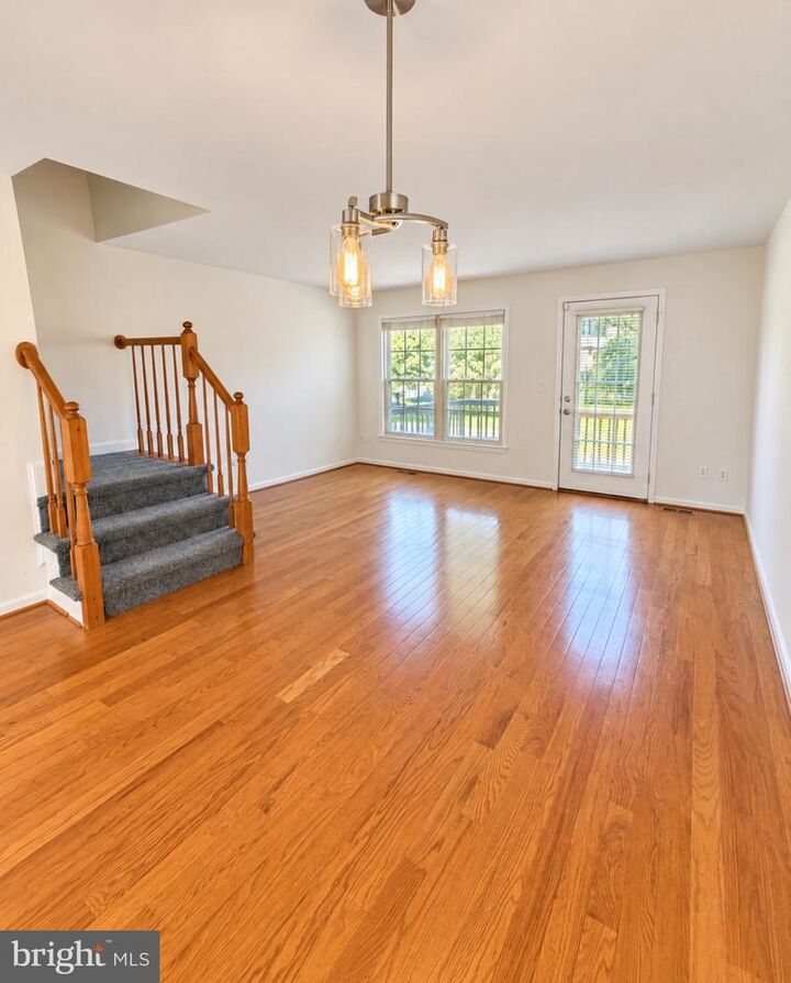 Property Photo: 3022 Kings Village Road VA 22306