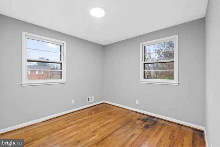 Property Photo:  10407 Inez Place  MD 20735 