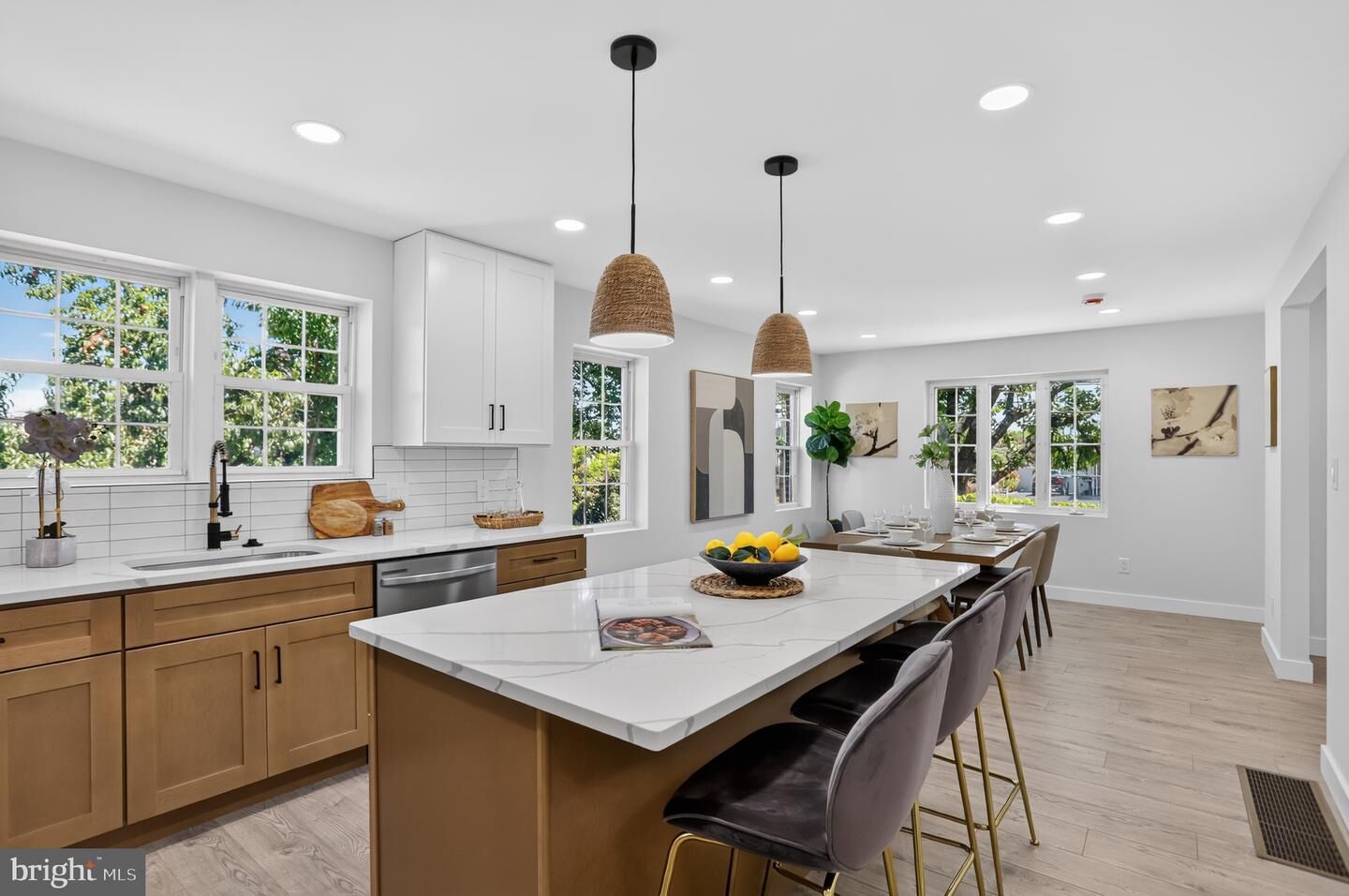 Property Photo: 10200 Haldeman Avenue PA 19116