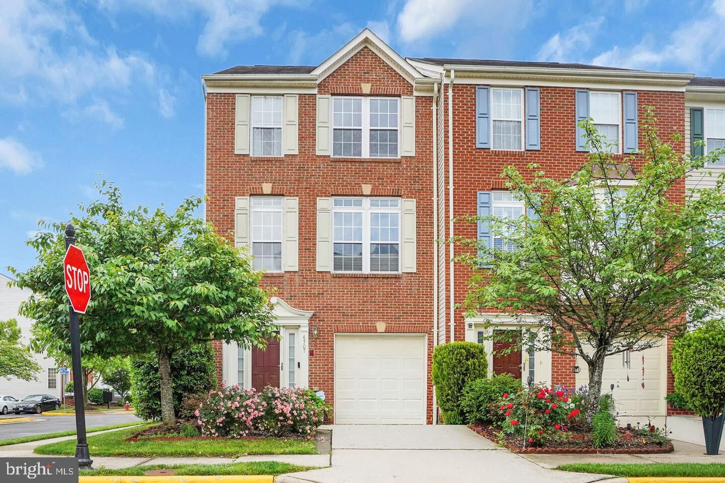 Property Photo:  4707 Lauriefrost Court  VA 22309 