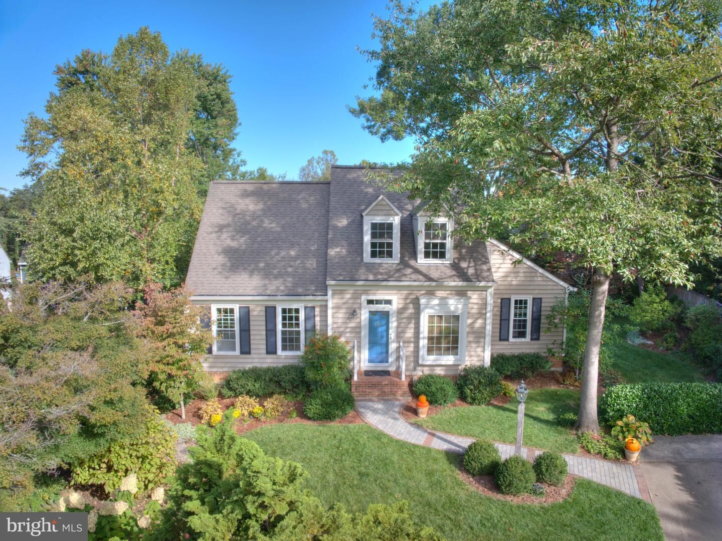 Property Photo:  11800 Briar Mill Lane  VA 20194 