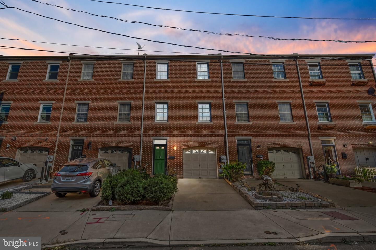 Property Photo: 913 N Hancock Street PA 19123