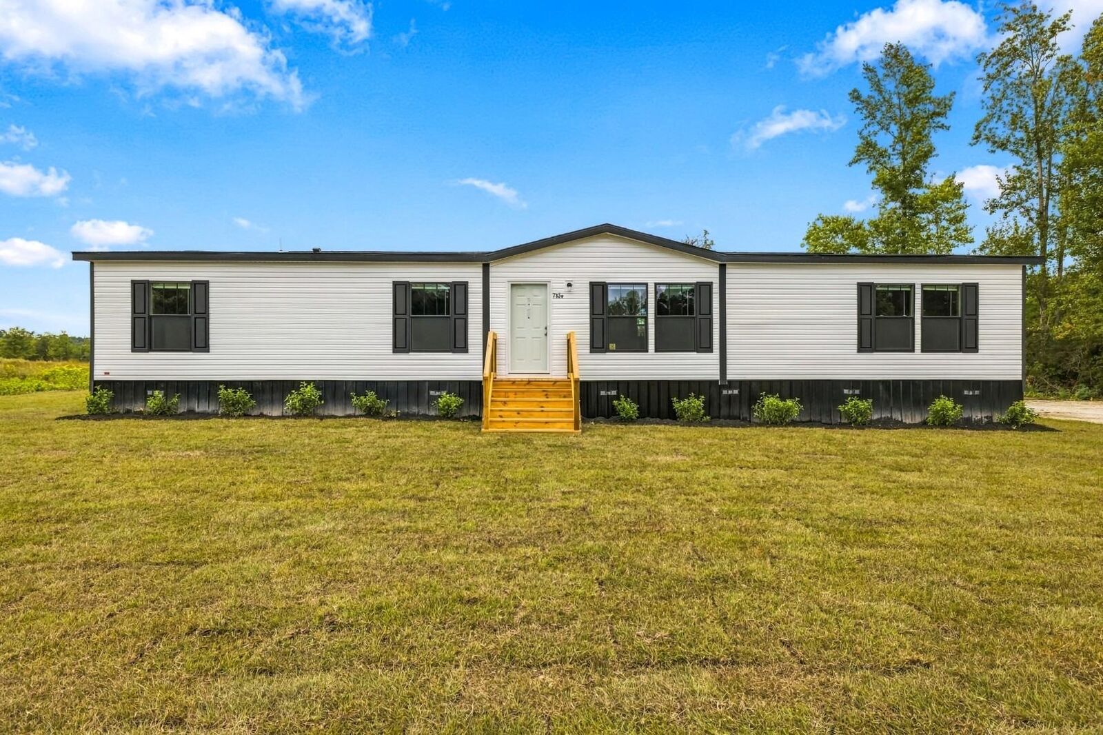 Property Photo: 7320 Bellaire Dr. SC 29581