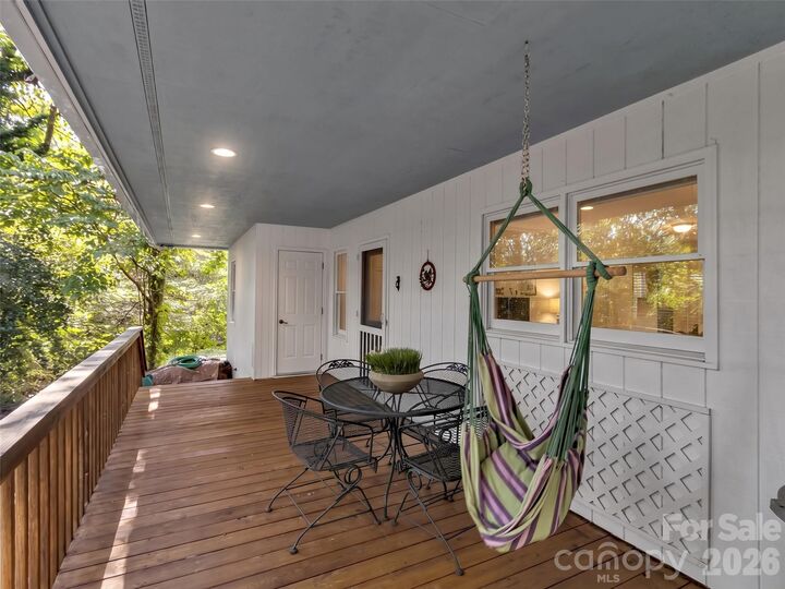 Property Photo:  136 Buchanan Loop  NC 28779 