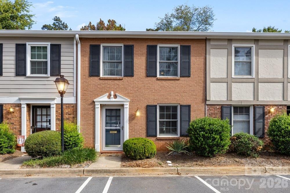 Property Photo: 4607 Hedgemore Drive D NC 28209