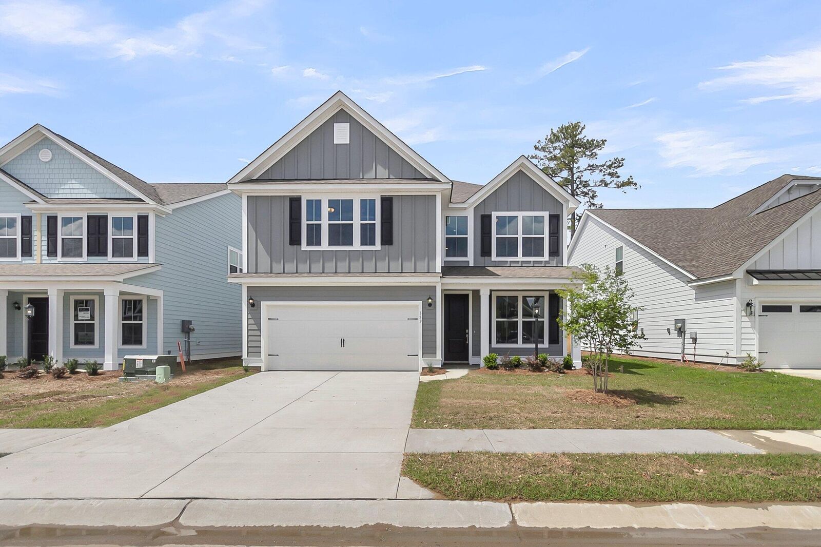 Property Photo:  221 Weldin Gate Drive  SC 29483 