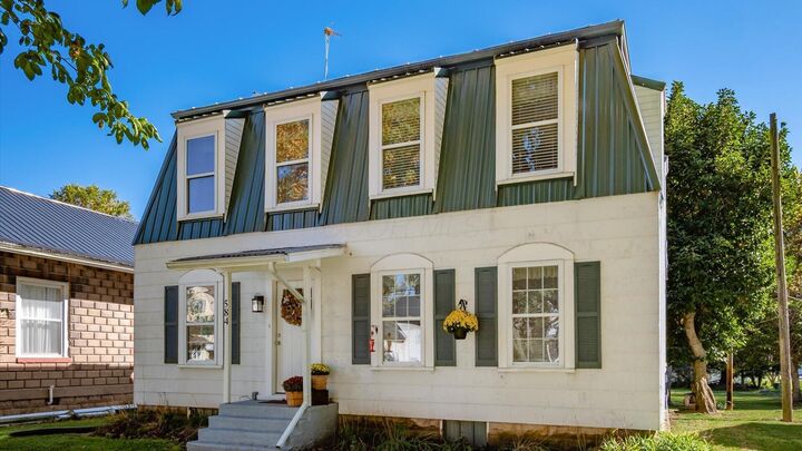 Property Photo:  584 N Main Street  OH 43080 