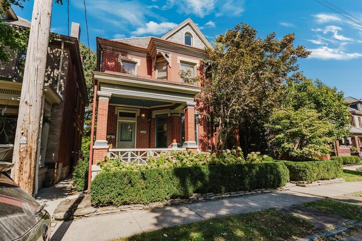 Property Photo:  128 W 2nd Avenue  OH 43201 
