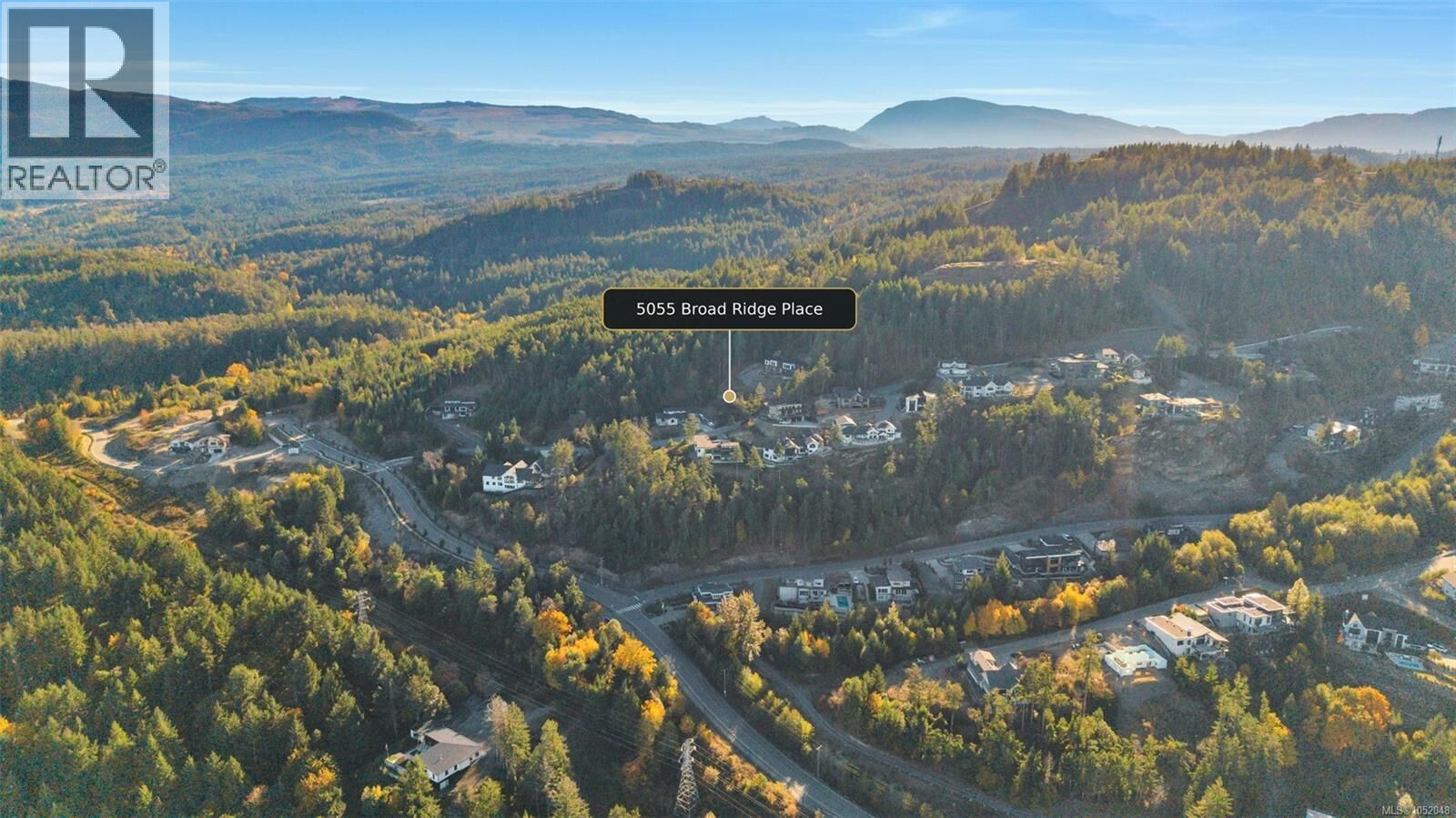 Property Photo:  5055 Broad Ridge Place  BC V0R 2H0 