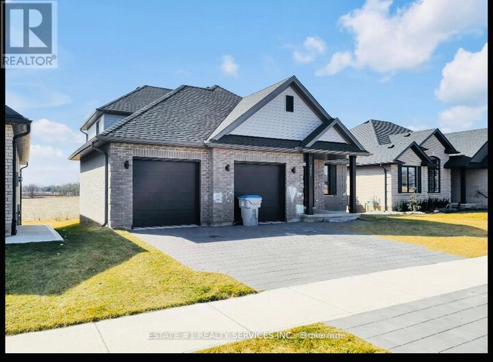 Property Photo:  2047 Lockwood Crescent  ON N0L 1W0 