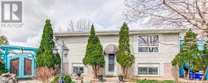 Property Photo:  37 Fifth Avenue  ON N5R 4C4 