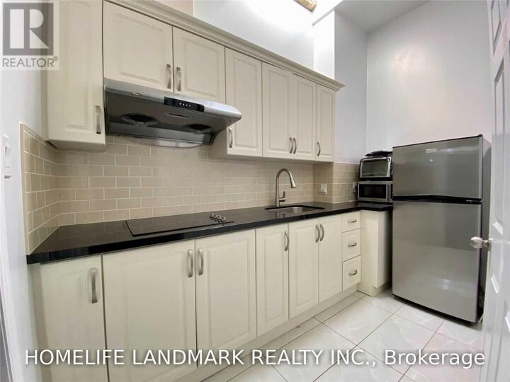 Property Photo:  1406 Queen Street West 2B  ON M6K 1L9 