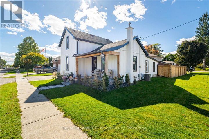 Property Photo:  19 Washington Street  ON N0J 1P0 
