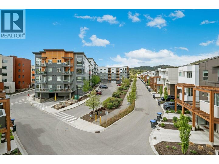 Property Photo:  720 Valley Road 44  BC V1V 0E1 