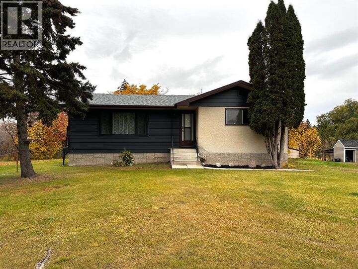 Property Photo: 210 Kent Street AB T4V 2N1