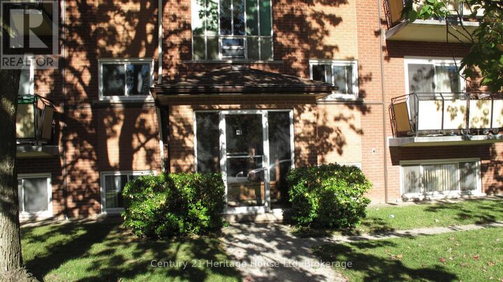 Property Photo: 16 Brant Avenue #9 ON N1E 1E7