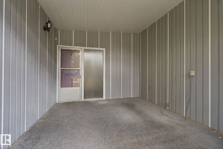 Property Photo:  15432 78 Avenue NW  AB T5R 3E1 