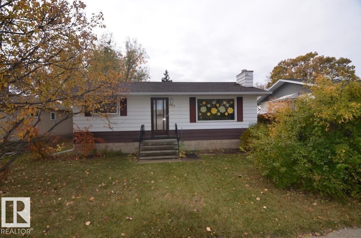 Property Photo:  4915 53 Avenue  AB T0B 4J0 