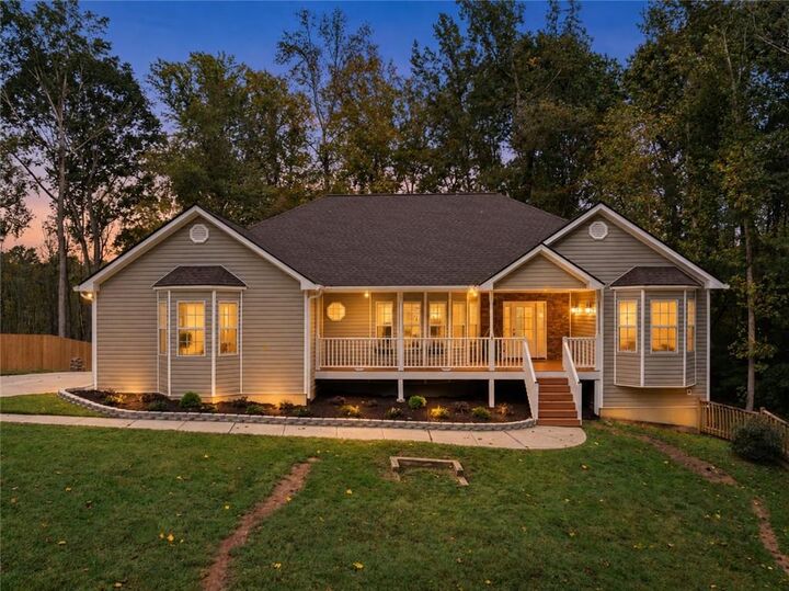 Property Photo: 7435 Ivy Grove Street GA 30040