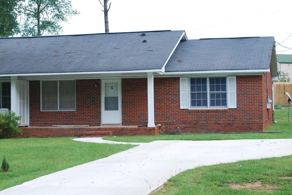 Property Photo:  335 King Avenue  GA 31822 