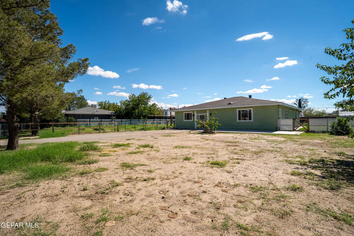 Property Photo:  640 McAdoo Drive  TX 79927 