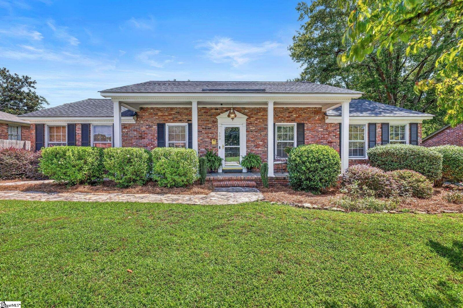 Property Photo: 309 Dupre Drive SC 29307