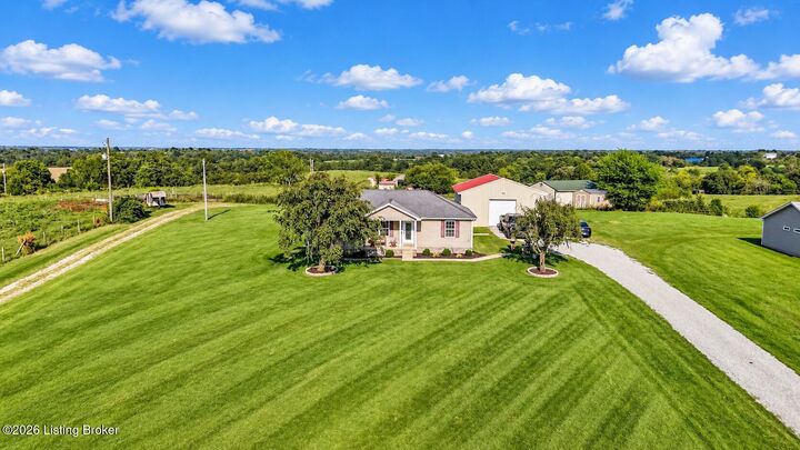 Property Photo:  9098 Bloomfield Rd  KY 40069 