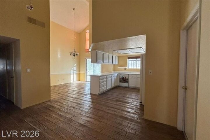 Property Photo: 478 Searchlight Drive NV 89110