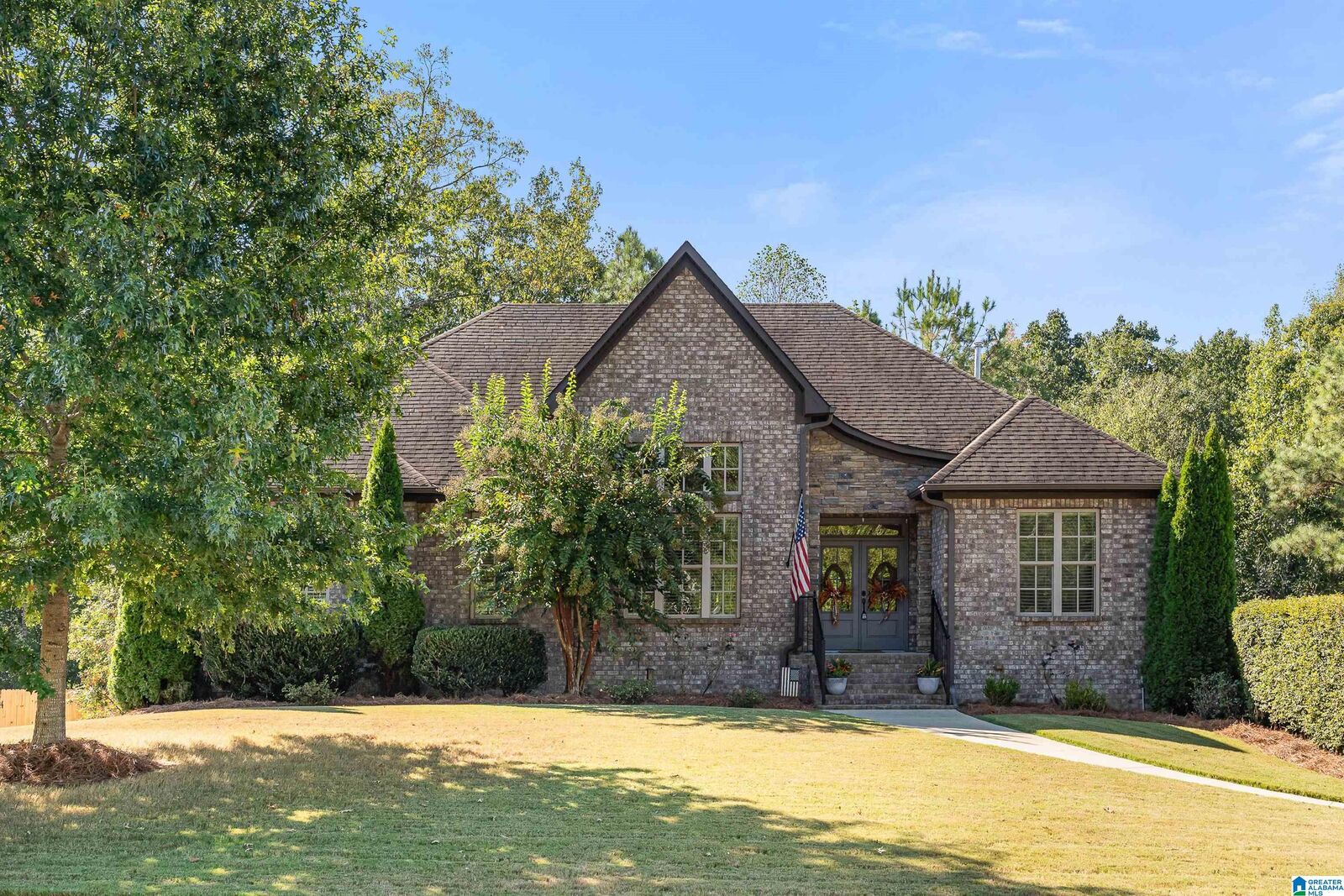 Property Photo: 233 Grey Oaks Court AL 35124