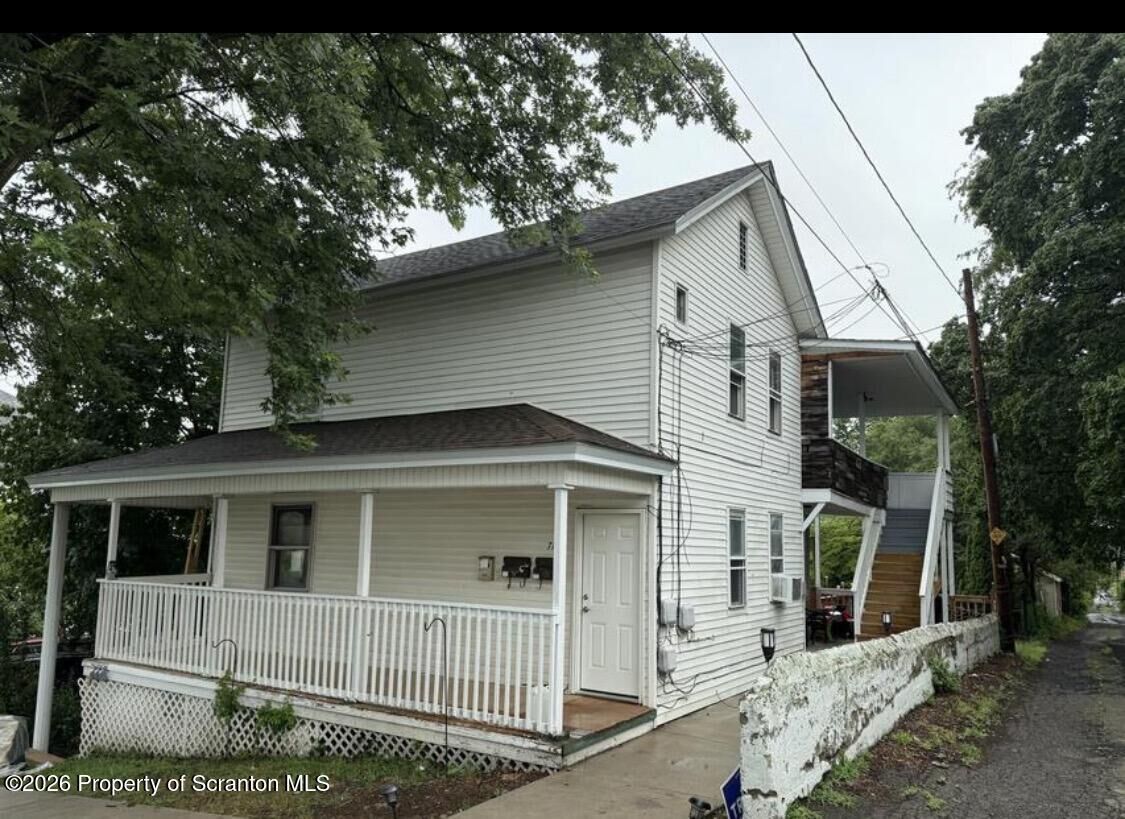 Property Photo: 713 Cherry Street 2nd Floor PA 18505